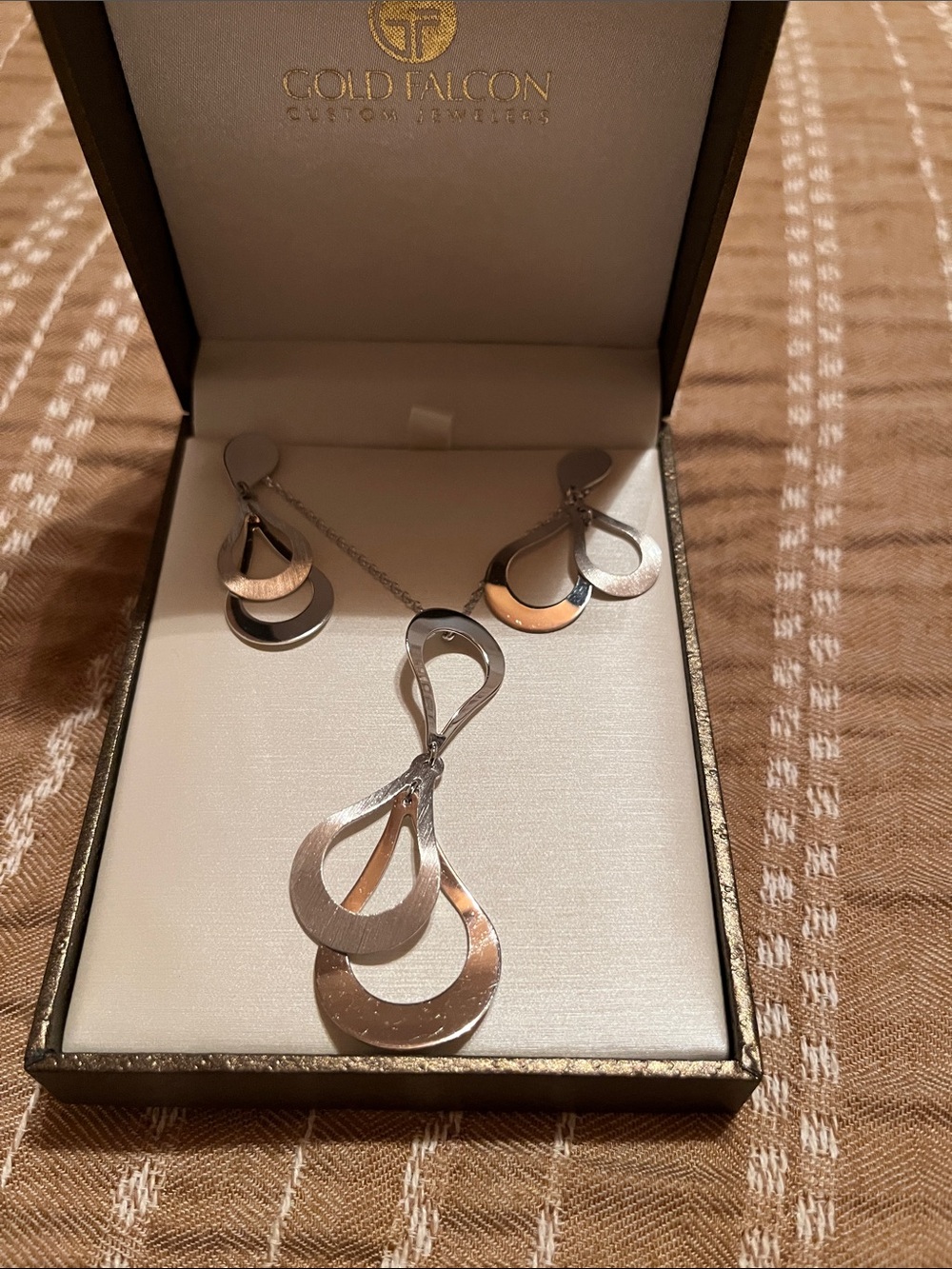 Gold Falcon Brushed Silver Teardrop Necklace and Earrings Set